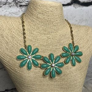 Daisy Chain Necklace